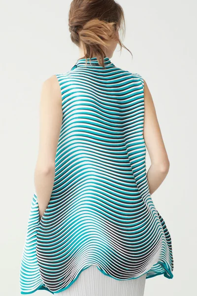 Look 3